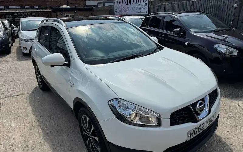 Used Nissan Qashqai N-TEC 117 HP (86 kW) 2013 White SUV