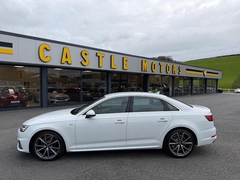 Used Audi A4 S-Line 190 HP (139 kW) 2019 White Sedan