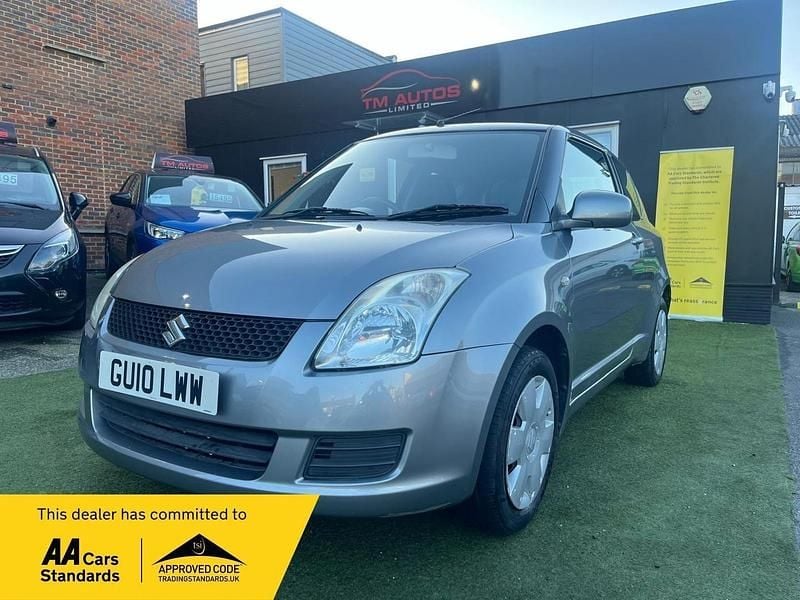 Grey Used 2010 Suzuki Swift Hatchback | £3,495 (A bit pricey) - Image 1/4