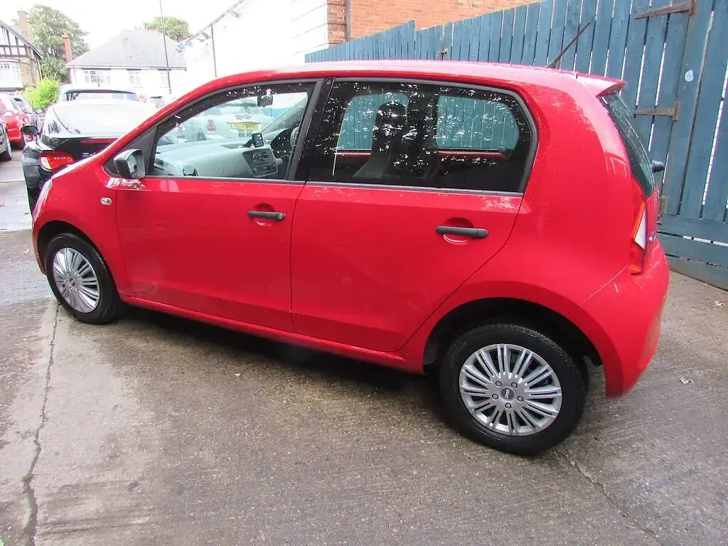 Used Seat Mii 59 HP (43 kW) 2014 Red Hatchback