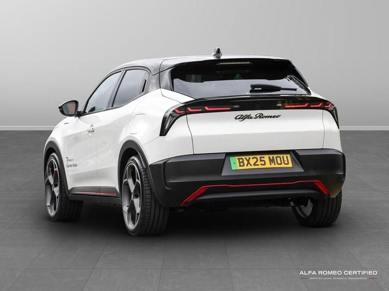 White Used 2025 Alfa Romeo Junior Veloce SUV | £37,496 (Fair price) - Image 1/4