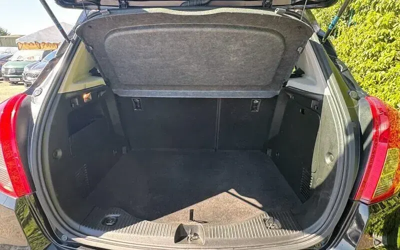 Second-hand Vauxhall Mokka Active 140 CP (102 kW) 2017 SUV