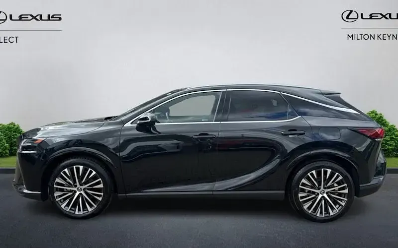 Used Lexus RX450h+ 309 HP (227 kW) 2024 Estate