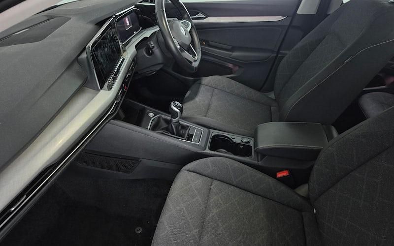 Used VW Golf VIII Life 150 HP (110 kW) 2024 Hatchback