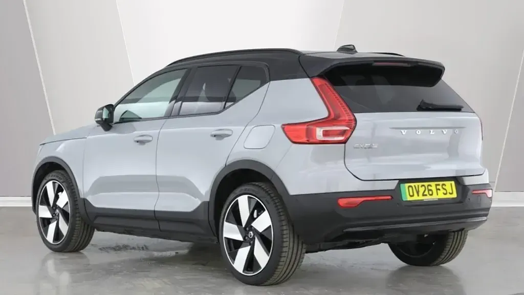 Used Volvo EX40 Ultra 11 kW (15 HP) 2026 SUV
