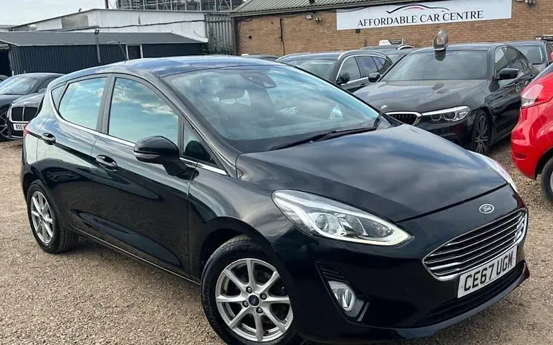 Used Ford Fiesta Zetec 86 HP (63 kW) 2019 Hatchback