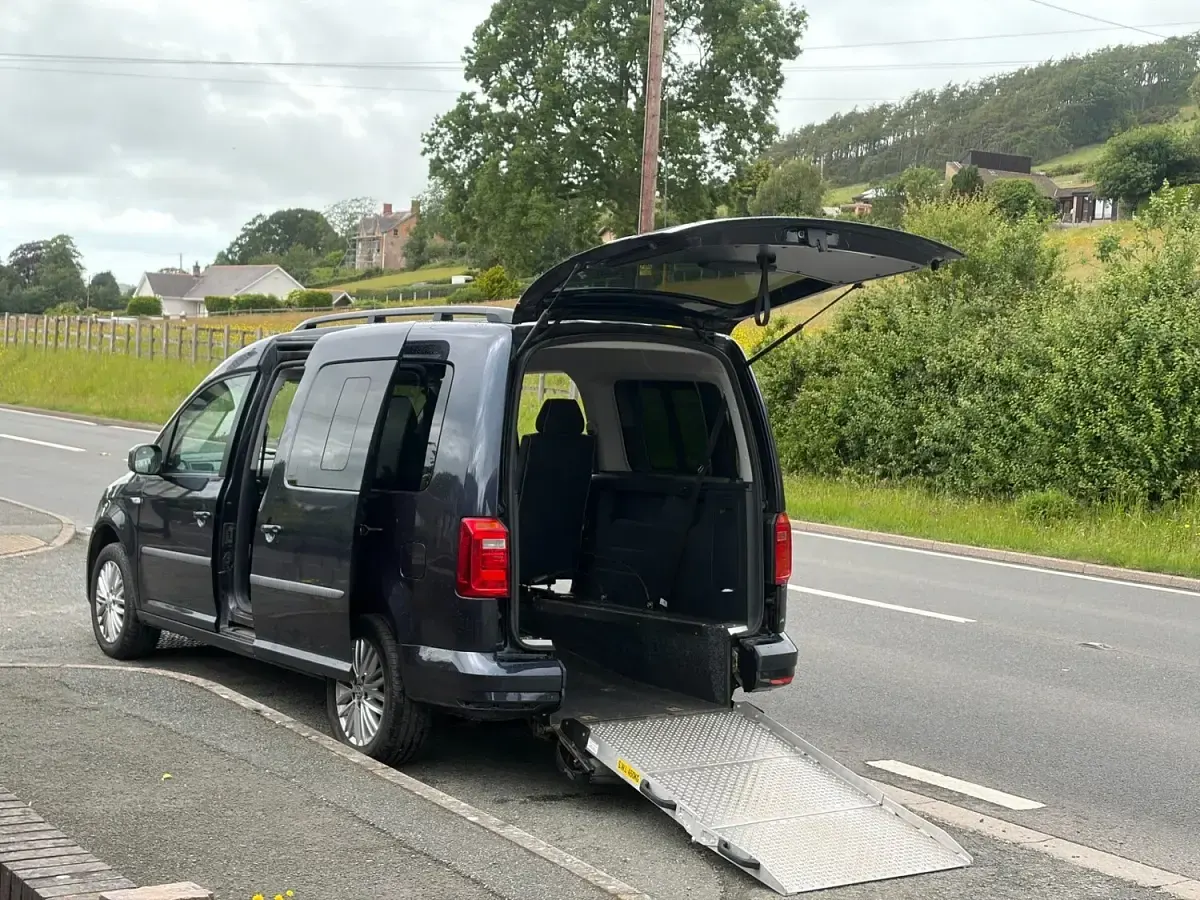 Used VW Caddy Life 2021 Blue MPV