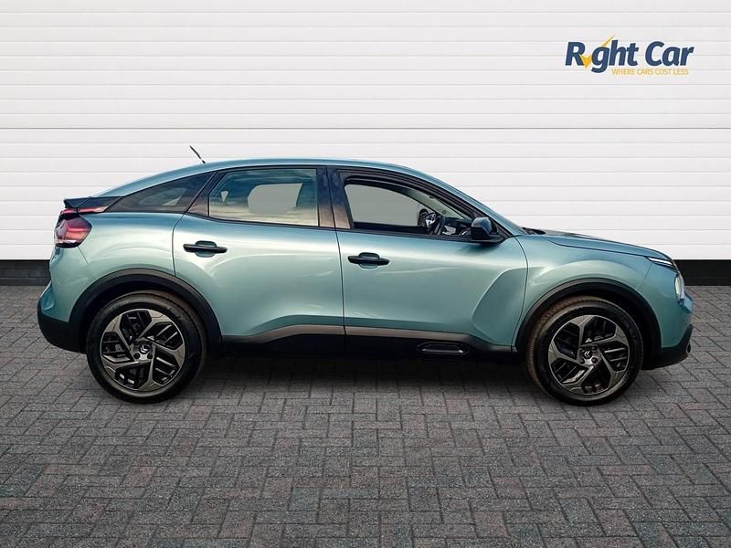 Used Citroën C4 PureTech 102 HP (75 kW) 2023 Blue SUV