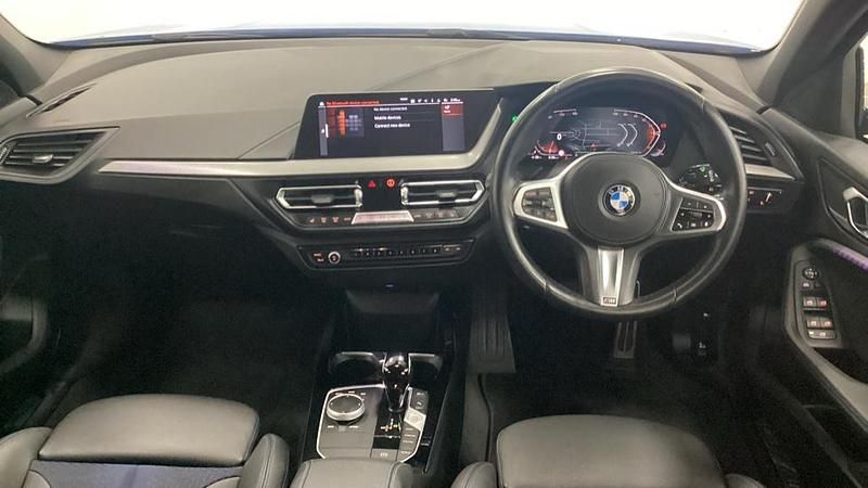 Used BMW 118 M Sport 134 HP (98 kW) 2023 Blue Hatchback