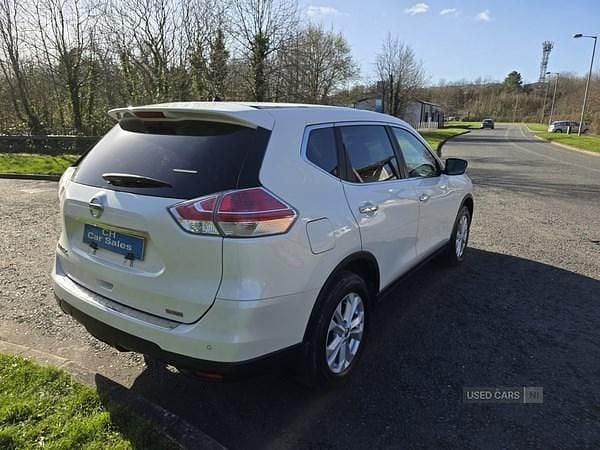 Used Nissan X-Trail Acenta 2017 White SUV