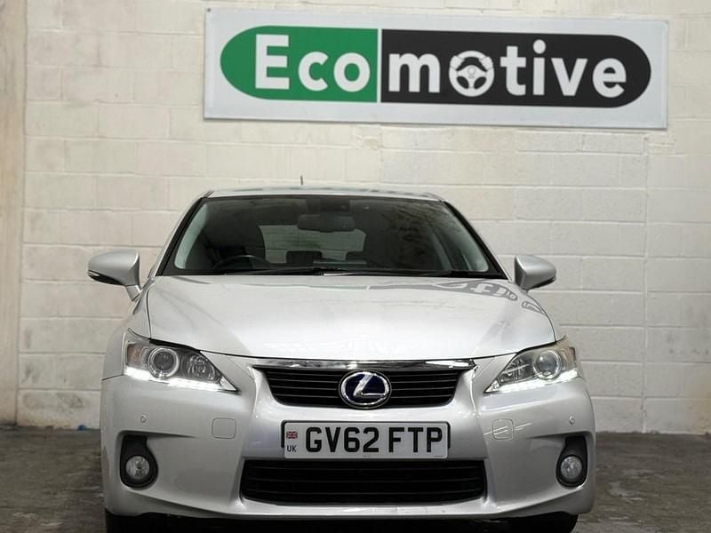 Used Lexus CT200h Luxury Line 2013 Silver Hatchback