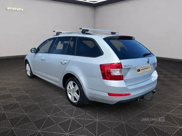 Used Skoda Octavia SE 110 HP (80 kW) 2016 Silver Estate