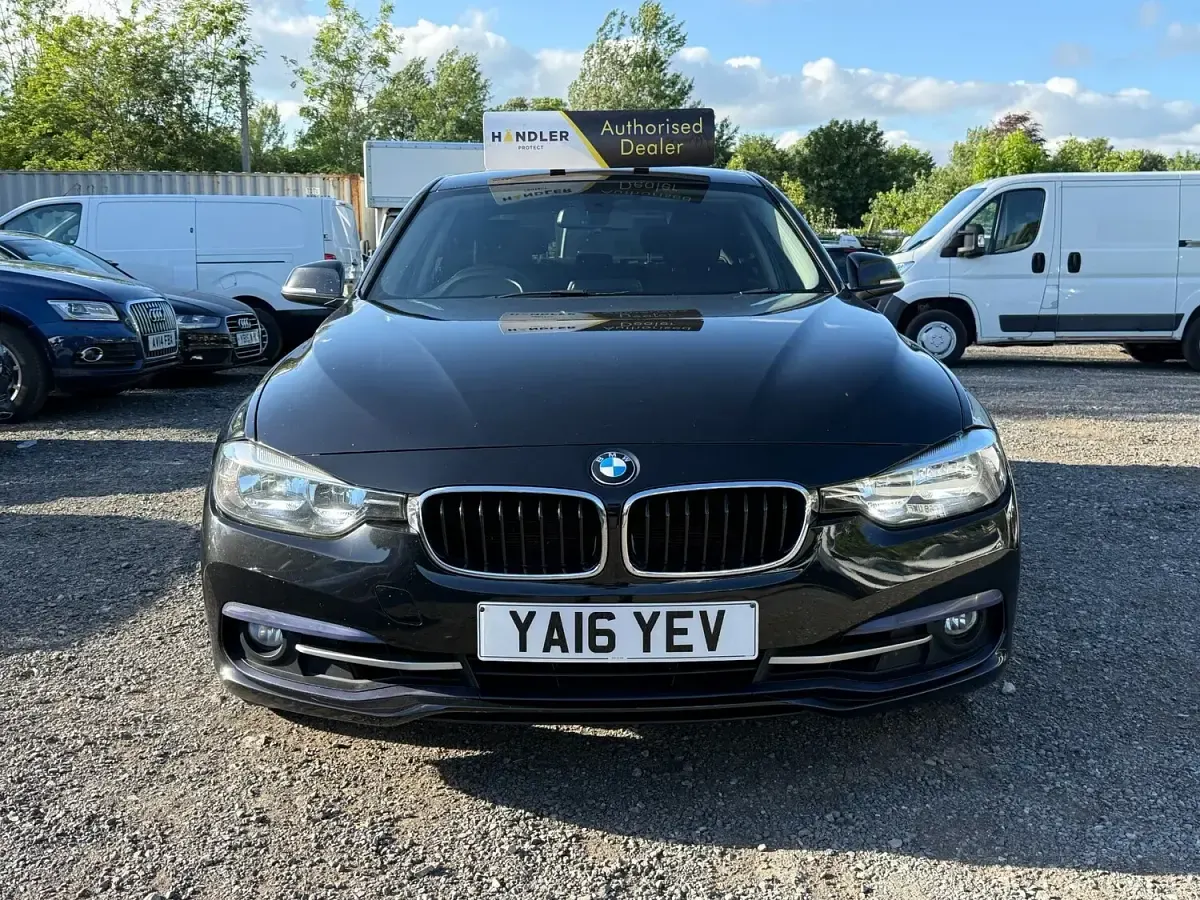 Used BMW 320 Sport Line 184 HP (135 kW) 2016 Black Sedan