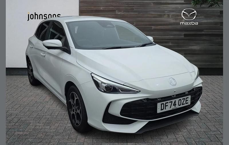 Used MG MG3 Trophy 194 HP (142 kW) 2024 White Hatchback
