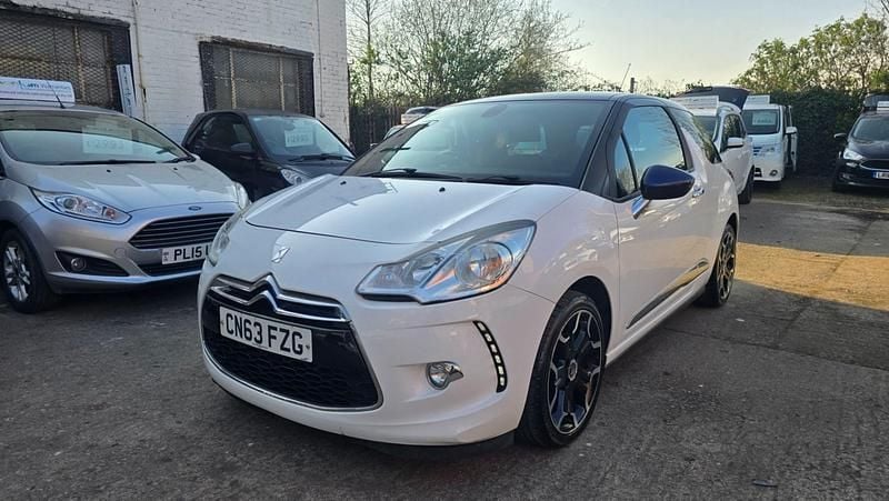 Used Citroën DS3 2013 White Hatchback