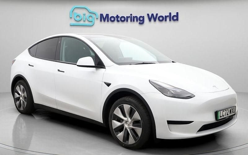 Used 2024 Tesla Model Y RWD SUV | £22,600 (Super price) - Image 1/4