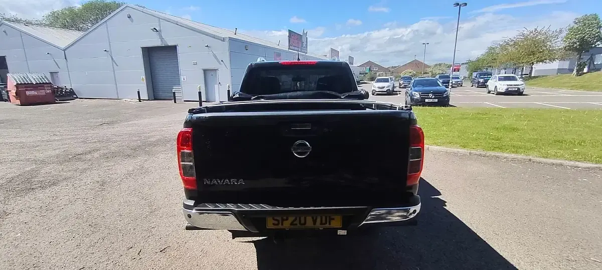 Used Nissan Navara Tekna 190 HP (139 kW) 2020 Black Pickup