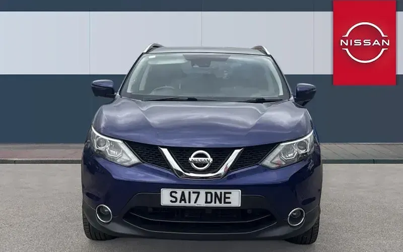 Used Nissan Qashqai Tekna 116 HP (85 kW) 2017 Blue SUV