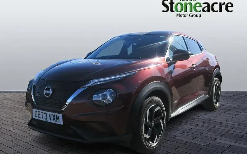Used Nissan Juke N-Connecta 143 HP (105 kW) 2025 Red SUV