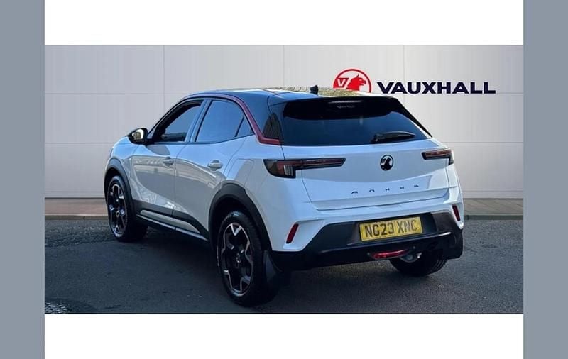 Used Vauxhall Mokka 100 HP (73 kW) 2023 White SUV