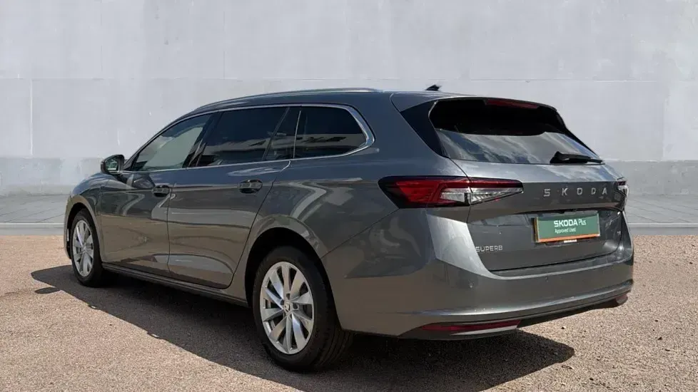 Used Skoda Superb SE Technology 204 HP (150 kW) 2024 Graphite grey