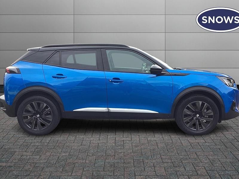 Used Peugeot e-2008 Premium 100 kW (136 HP) 2021 Blue SUV