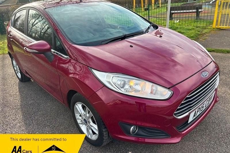 Used Ford Fiesta Zetec 82 HP (60 kW) 2015