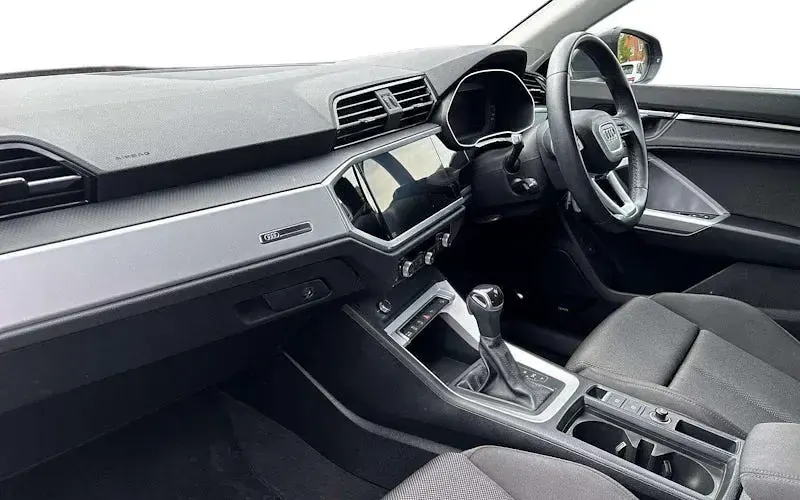 Used Audi Q3 Sport 150 HP (110 kW) 2026 SUV