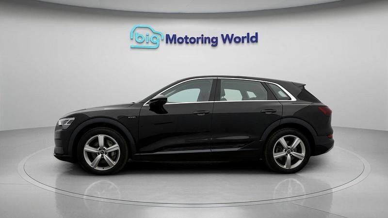 Used Audi e-tron 230 kW (313 HP) 2021 Black SUV
