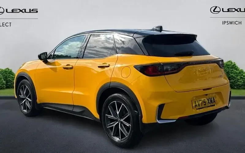 Used Lexus LBX 136 HP (100 kW) 2026 SUV