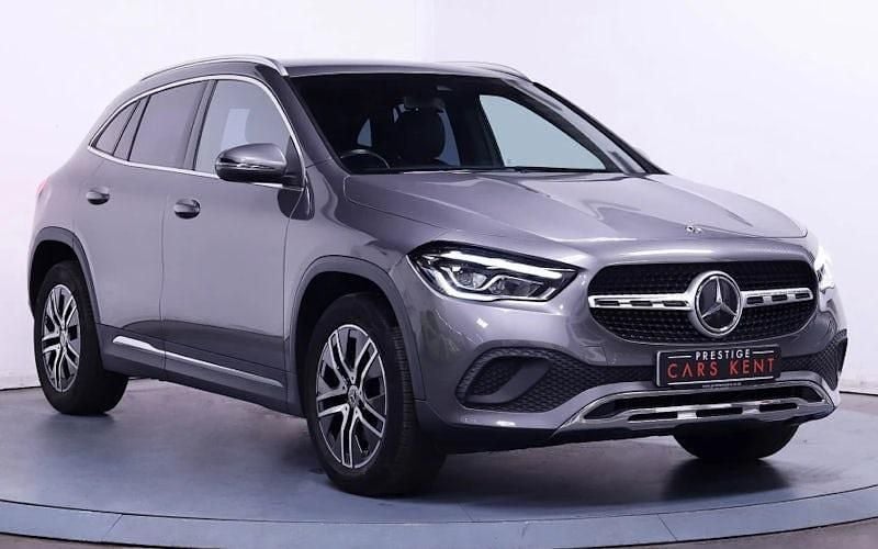 Used 2022 Mercedes GLA200 SUV | £21,460 (Fair price) - Image 1/4
