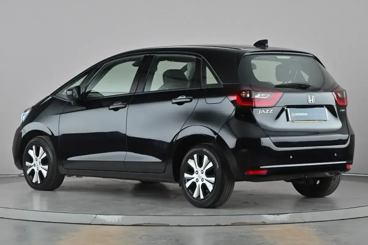 Usado Honda Jazz Hybrid 109 HP (80 kW) 2022 Preto Citadino