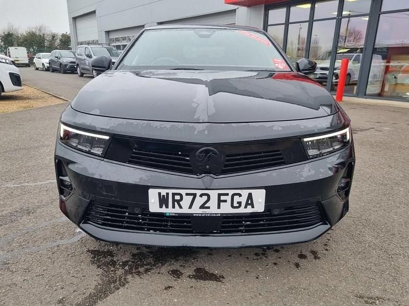Used Vauxhall Astra GS Line 130 HP (95 kW) 2022 Black Hatchback