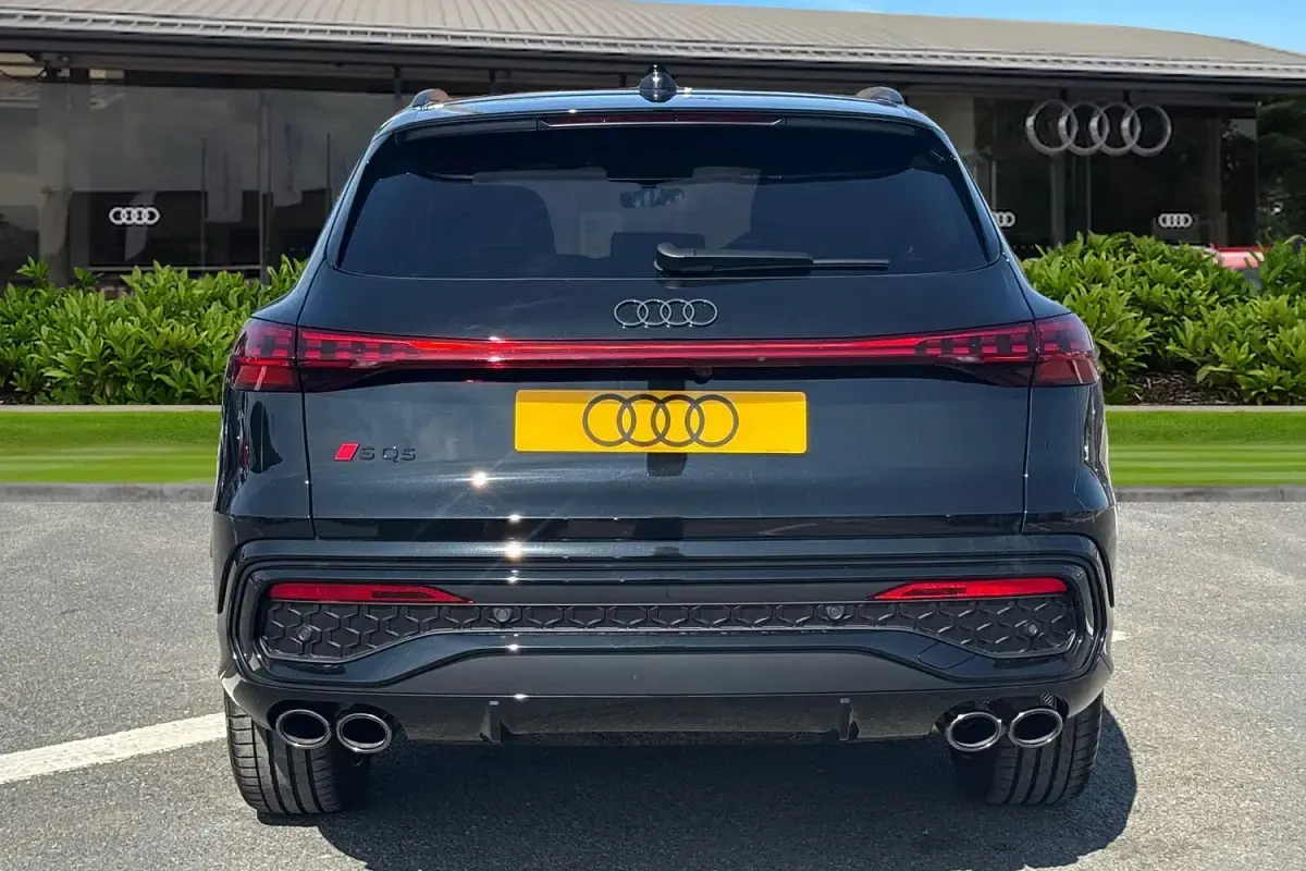 New Audi SQ5 Black Edition 2026 Black SUV