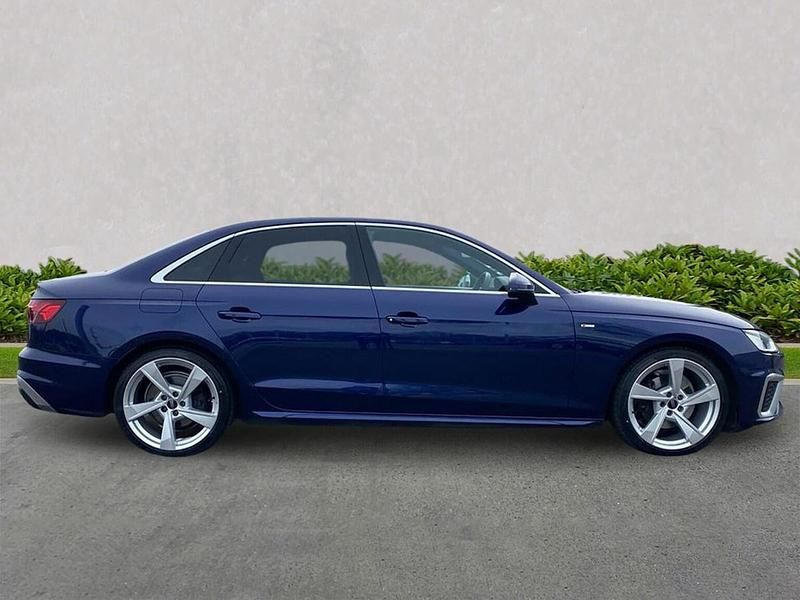Used Audi A4 S-Line 163 HP (119 kW) 2021 Blue Sedan