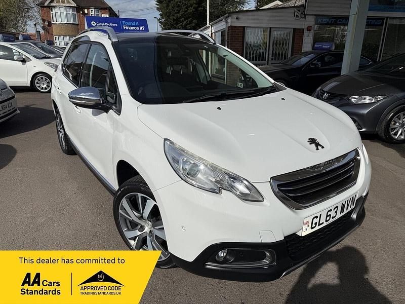 Used Peugeot 2008 S 2013 White SUV