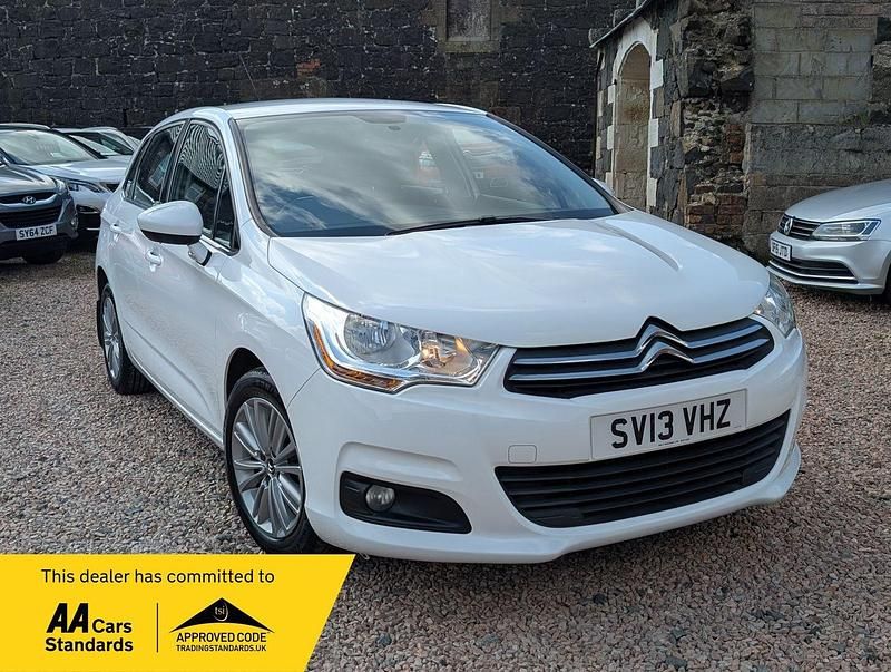 White Used 2013 Citroën C4 VTR Sport Hatchback | £3,250 (Fair price) - Image 1/4