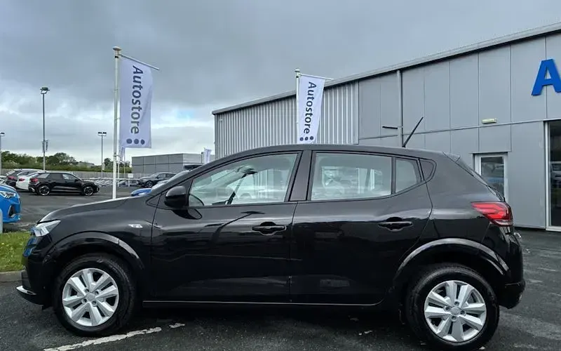 Used Dacia Sandero Expression 91 HP (66 kW) 2025 Hatchback