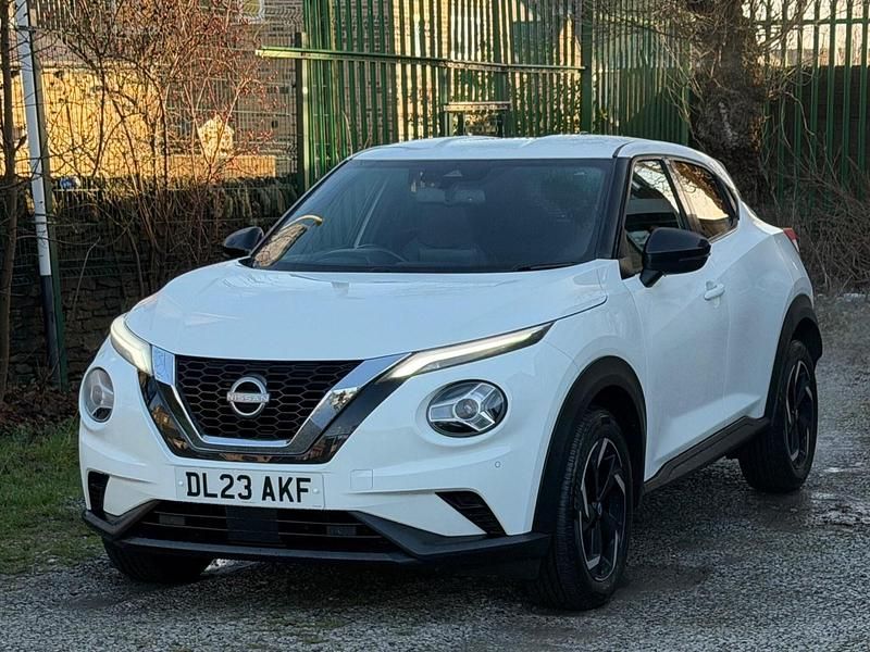 Used Nissan Juke N-Connecta 2023 White SUV