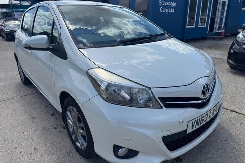 Used 2013 Toyota Yaris | £5,995 (Fair price) - Image 1/1