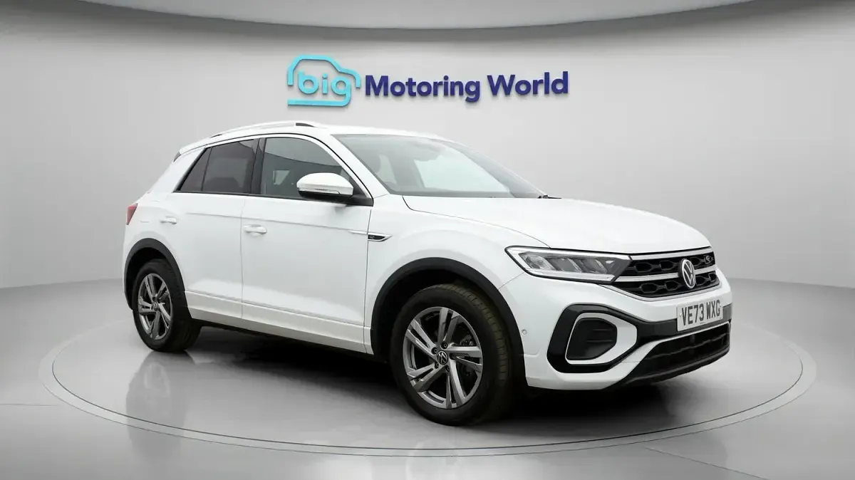 Used VW T-Roc R-line 150 HP (110 kW) 2024 SUV