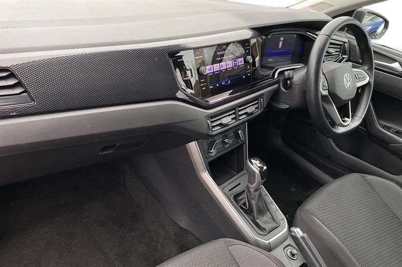 Used VW Polo Life 95 HP (69 kW) 2022 Black Hatchback