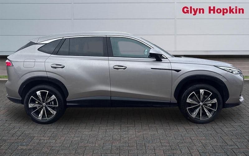 Used MG HS SE 170 HP (125 kW) 2025 Silver SUV