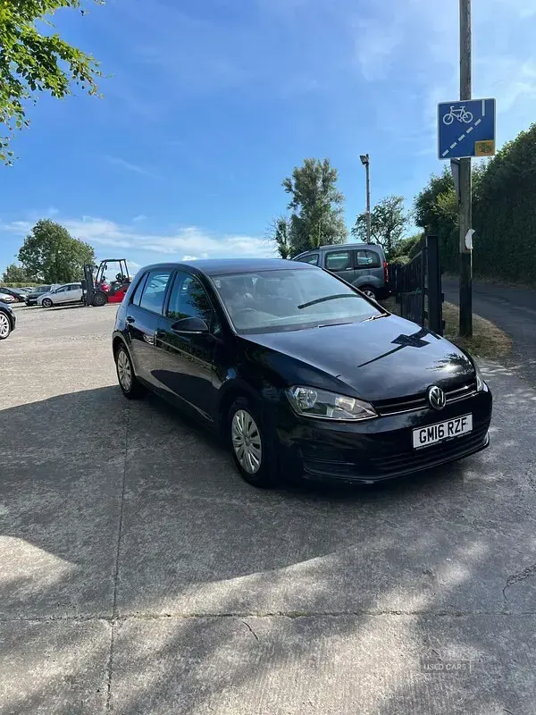 Used VW Golf VII S 110 HP (80 kW) 2016 Black Hatchback