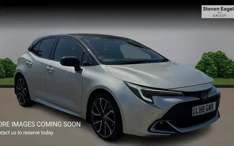 Used Toyota Corolla 140 HP (102 kW) 2026 Hatchback
