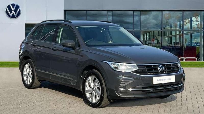 Grey Used 2022 VW Tiguan Life SUV | £19,833 (Good price) - Image 1/4