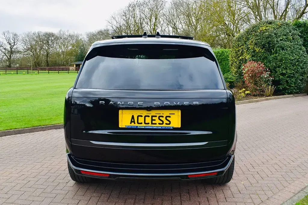 Used Land Rover Range Rover HSE 2025 Black SUV
