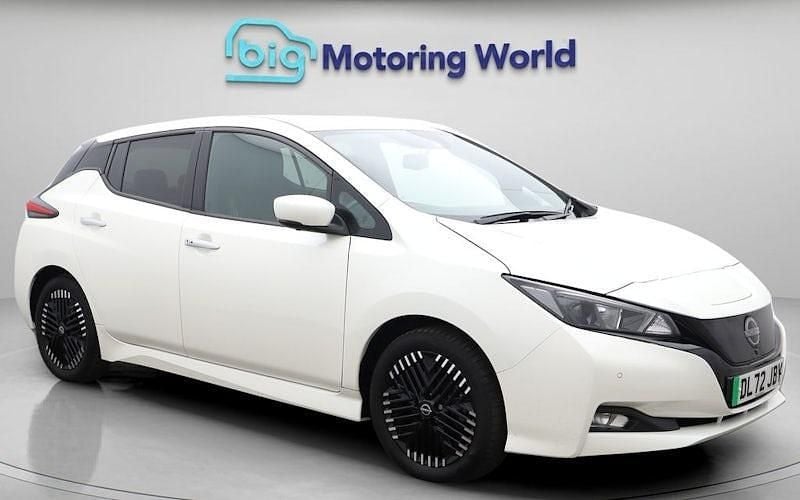 Used Nissan Leaf N-Connecta 110 kW (150 HP) 2025 Hatchback