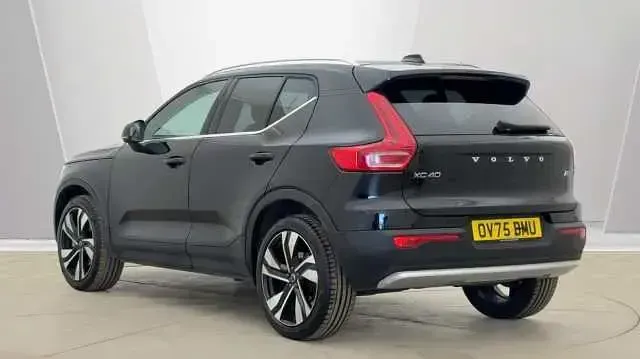 Used Volvo XC40 Ultra 163 HP (119 kW) 2025 Onyx black SUV