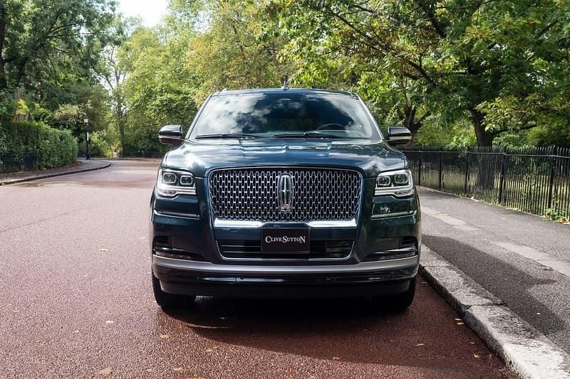 Used Lincoln Navigator 2024 Blue SUV